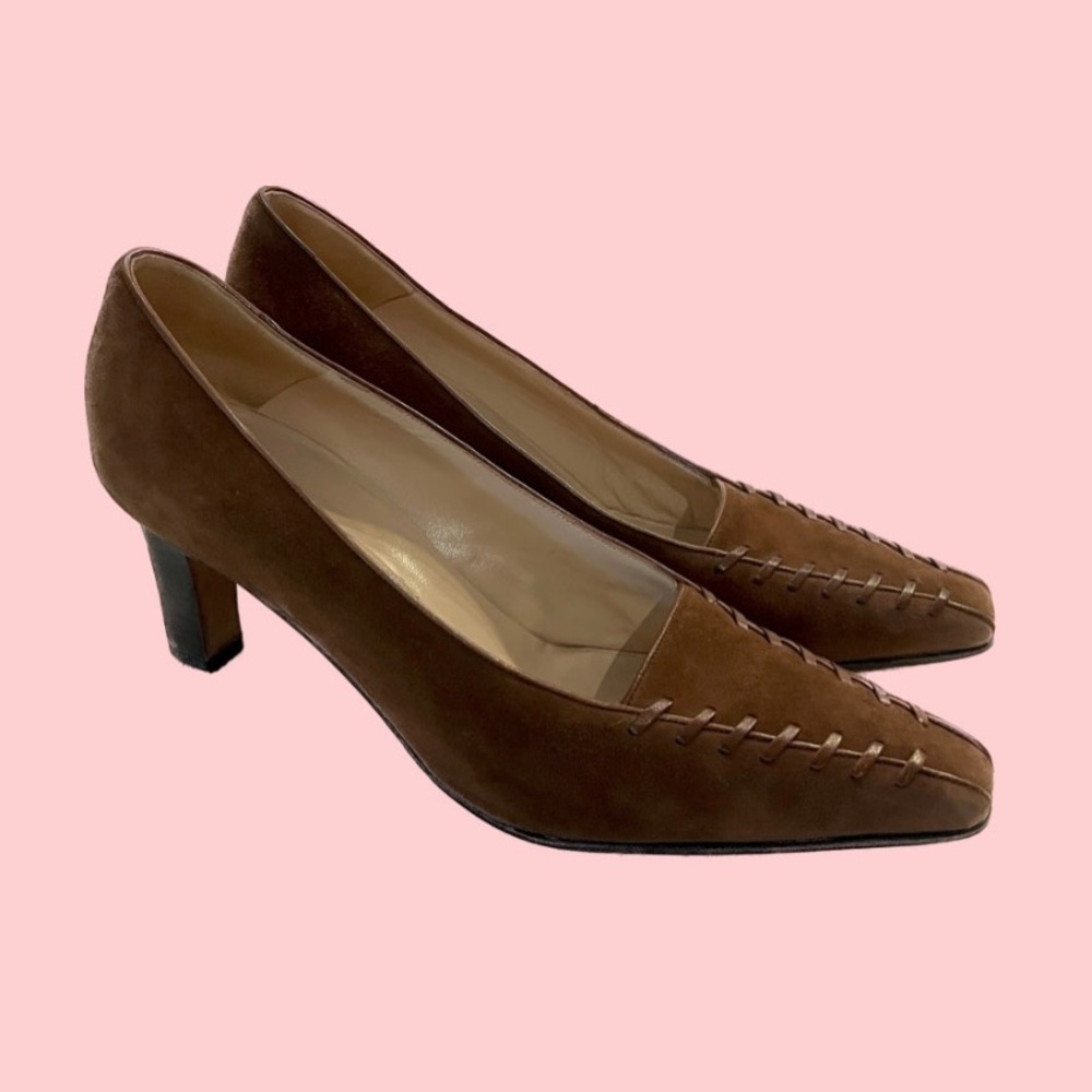 vintage Manolo Blahnik brown suede heels // US 9 EU 39